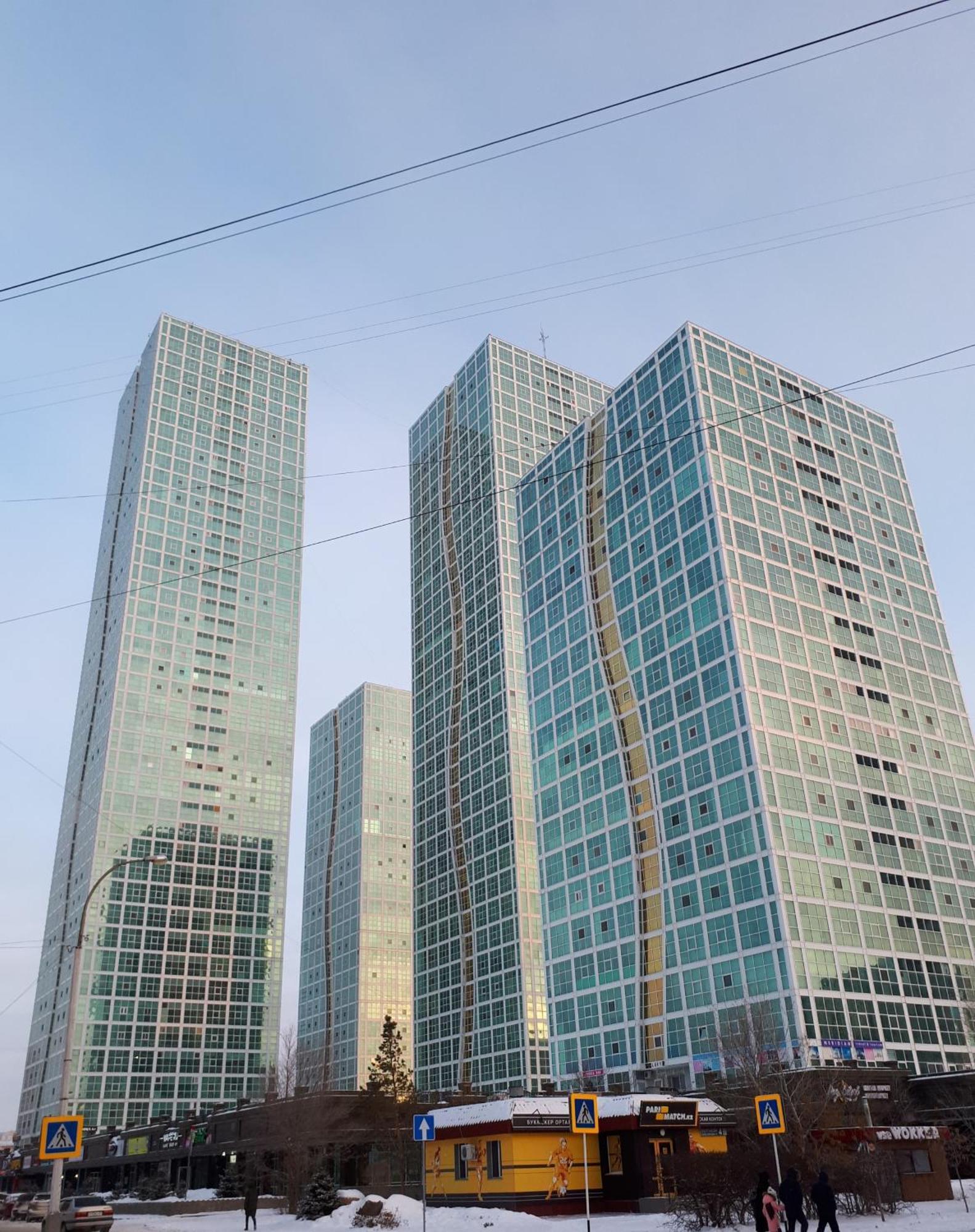 Апартаменты На Набережной С Панорамным Видом На 39 Этаже Astana Exterior photo